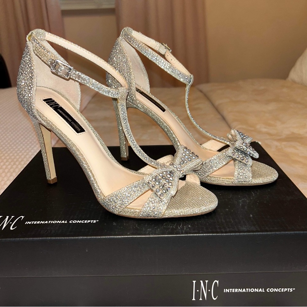Inc Heels - image 1